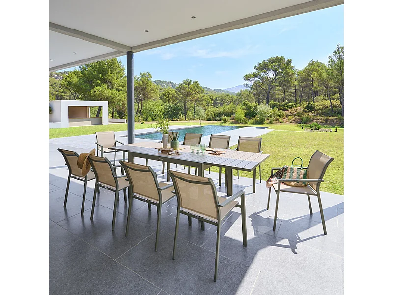 Table extensible 10 places Evasion effet bois lin/laurier Hespéride
