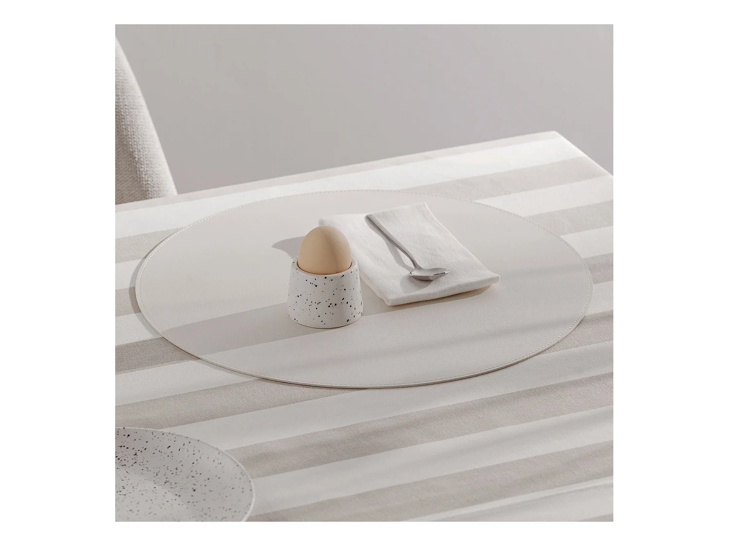 Dekoratives Tischset Mogen Mittel Ecru 38 cm