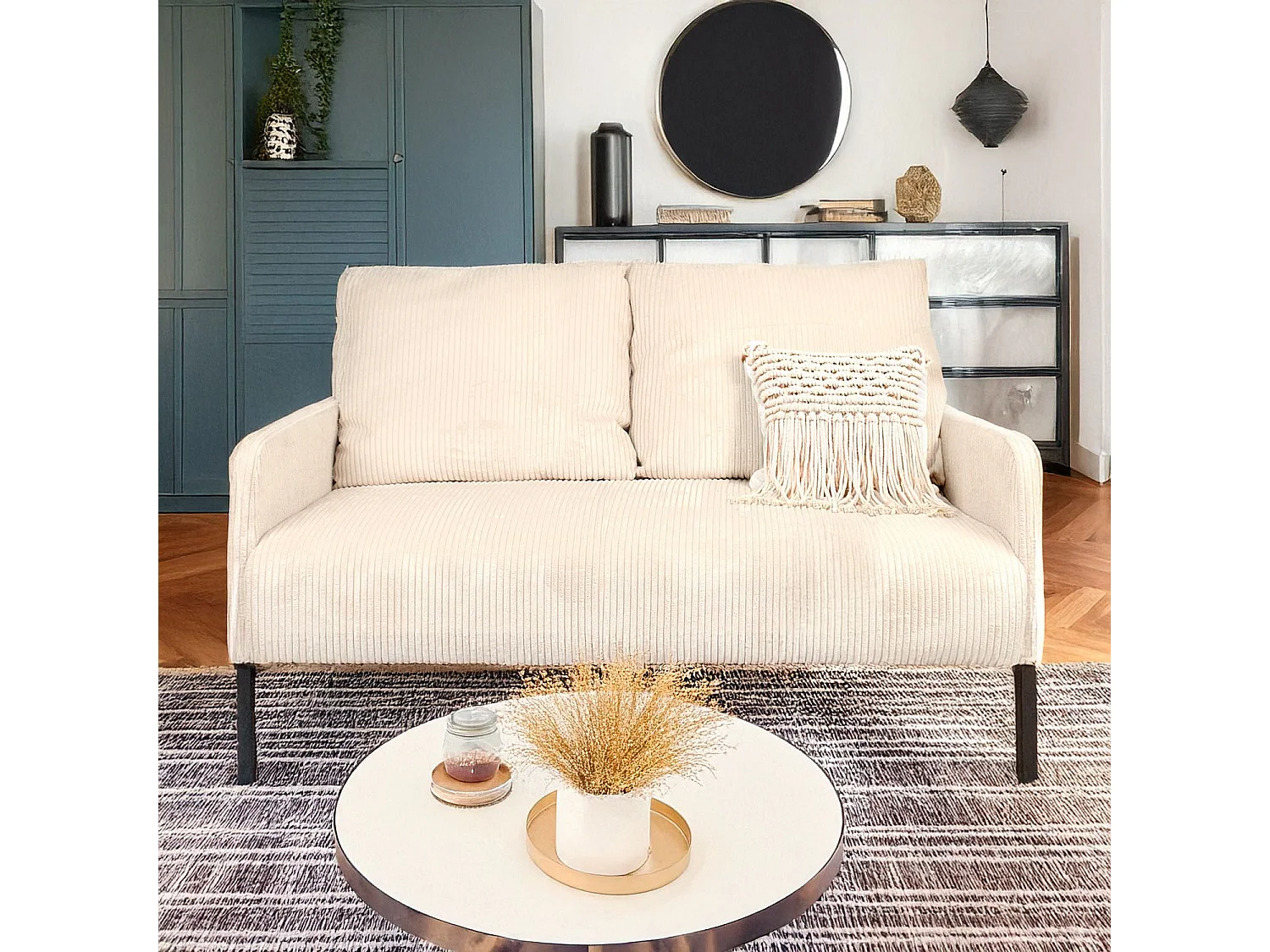 Moderne 2-Sitzer-Sofa Manuelo aus Ripp-Velours in Beige