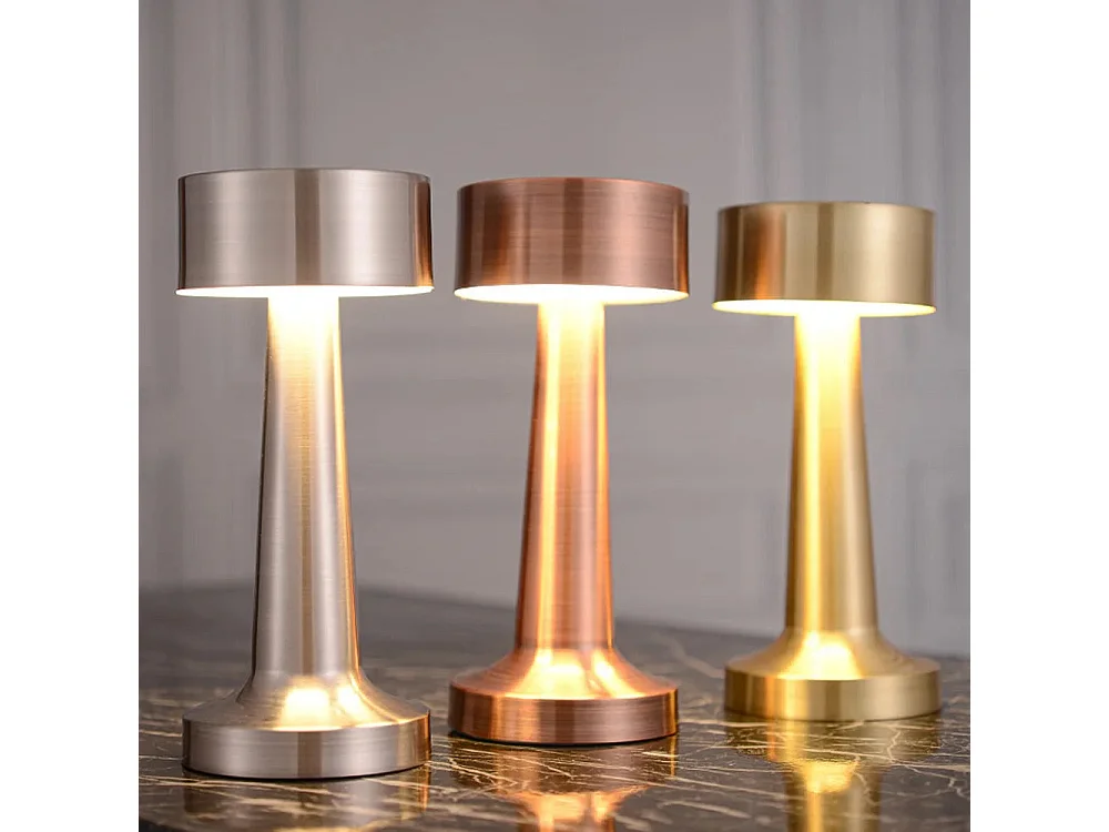 Lampe de table métal rétro - Veilleuse LED rechargeable à commande tactile, 3 teintes. Décoration intérieure (chambre, bar, restaurant, bureau) - Argent