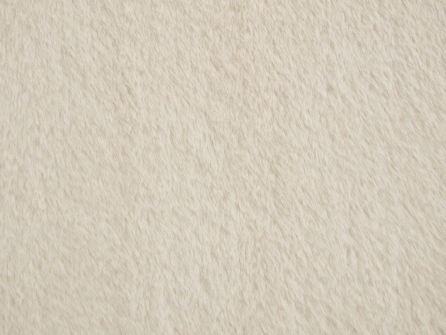 Fauteuil en fausse fourrure beige PEPITA