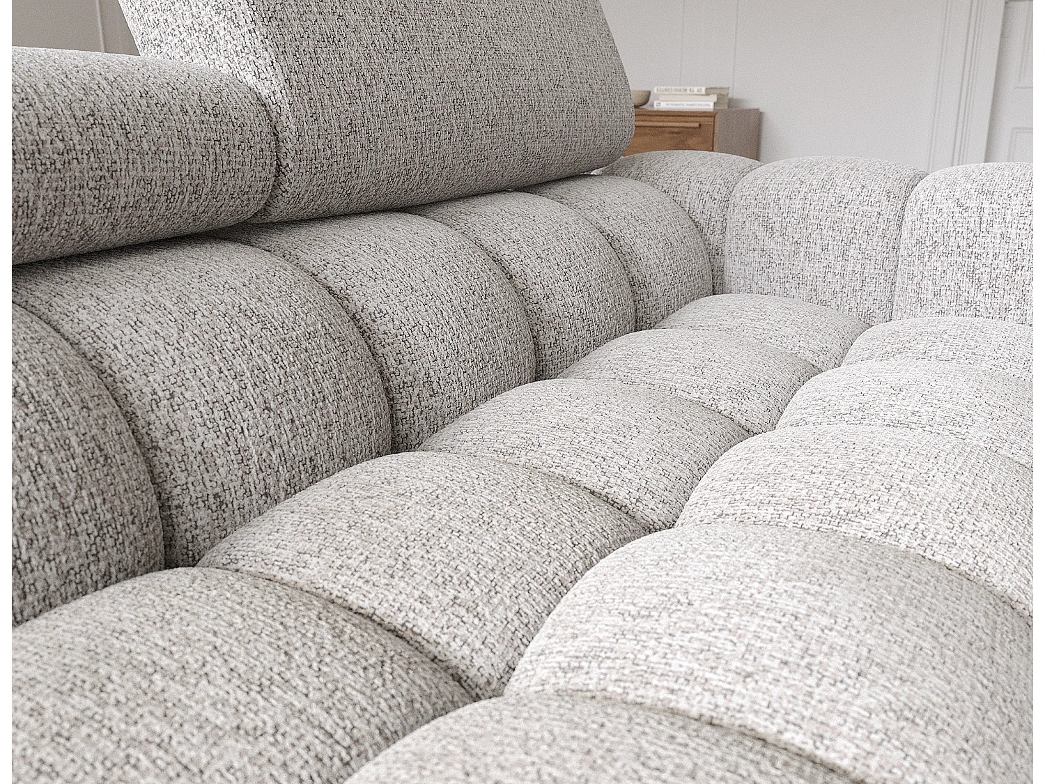 Canapé d’angle convertible tissu appuis-tête réglables KATE – Coffre et pieds métal noir-Gris clair chiné-angle gauche