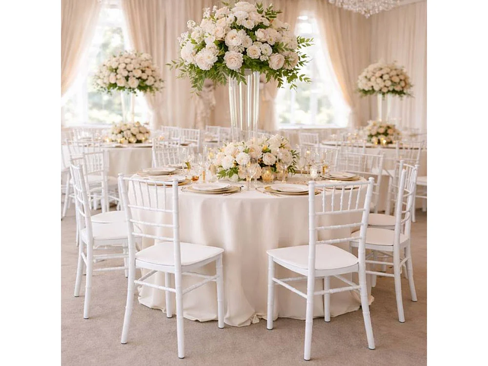 Chaise Chiavari en polypropylène blanc renforcé modèle