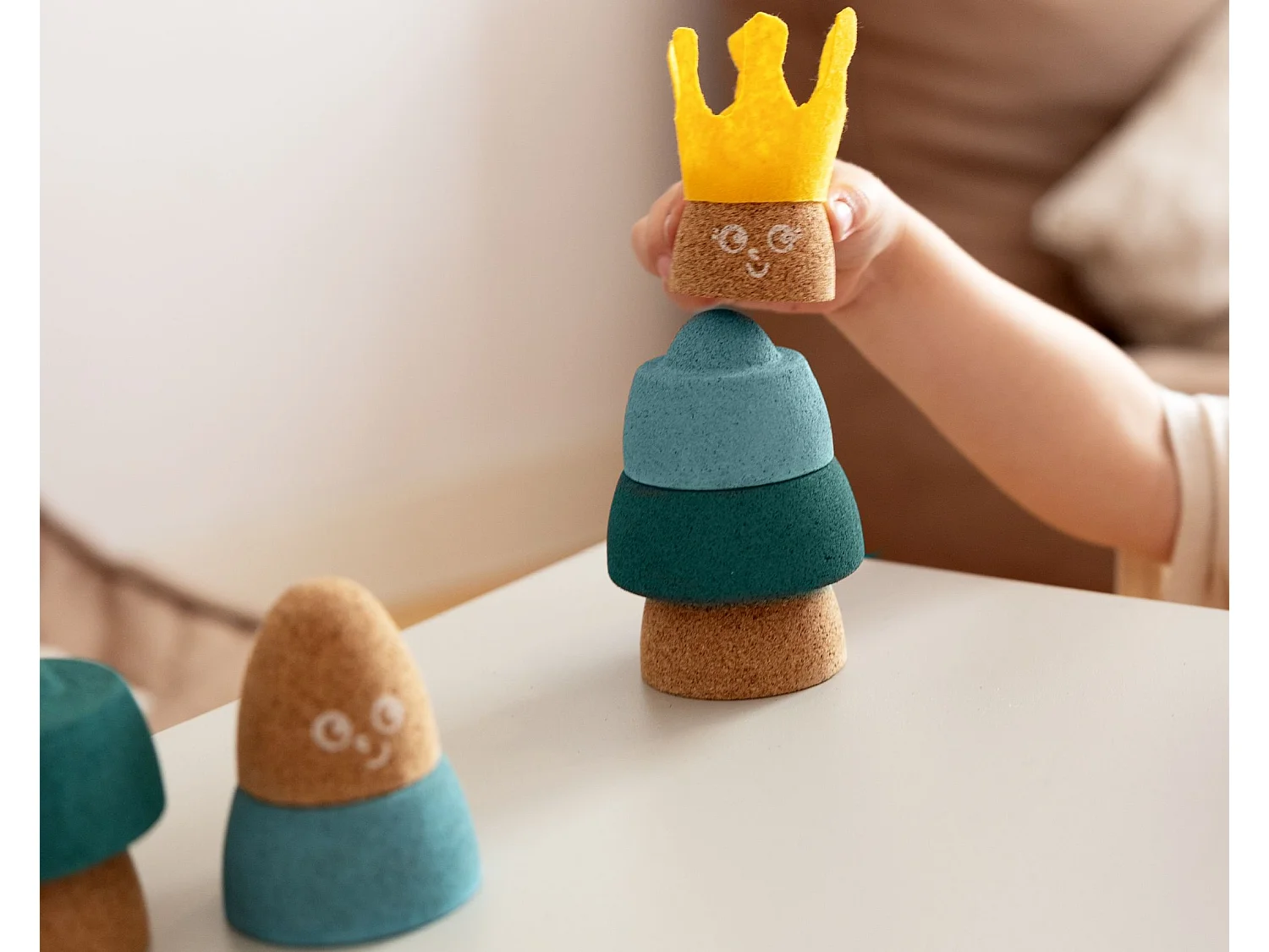 Königliches Kork-Stapelspielzeug