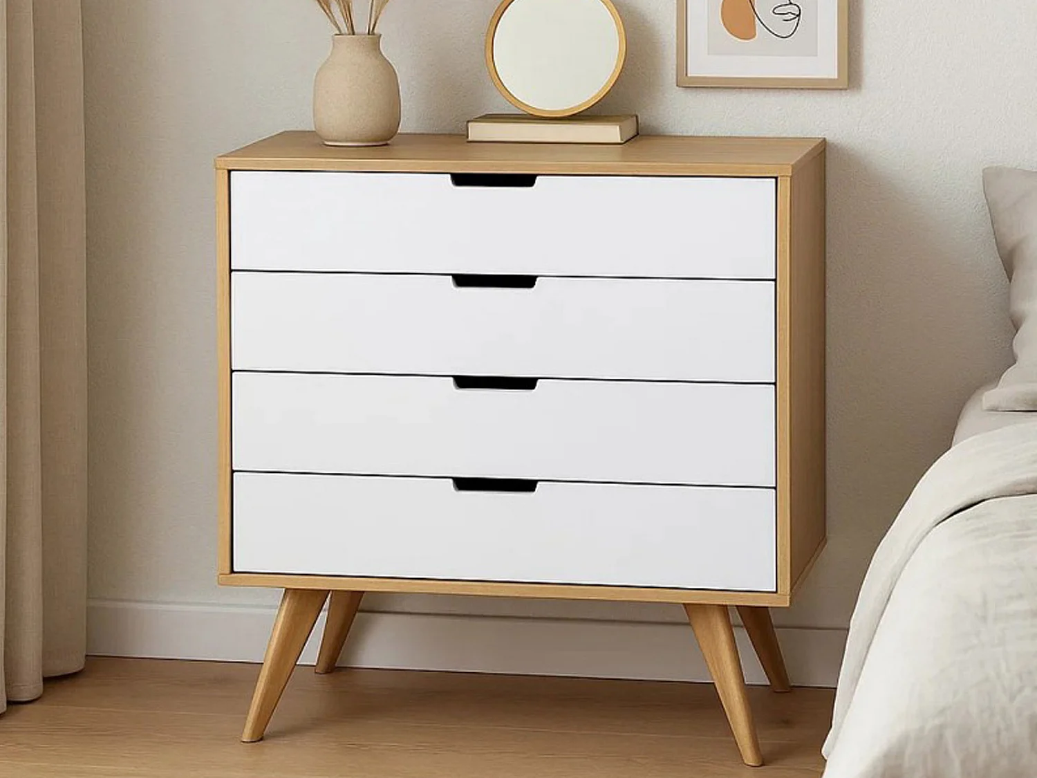 Holzkommode 90 cm Malmo I, 4 Schubladen, Farbe Eiche und weiß gekalkt