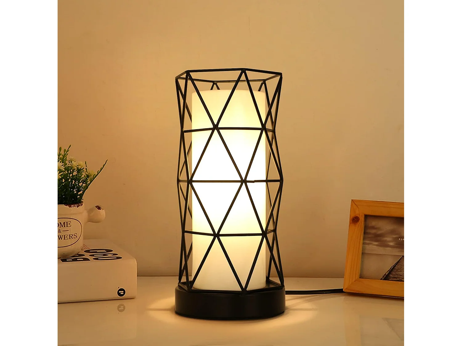 Lampe de Table, Lampe de Chevet Vintage, Lampe de Bureau pour Cadeau de fête Chambre Jardin Intérieur, avec Prise et Interrupteur, Ampoule E27 Non Incluse