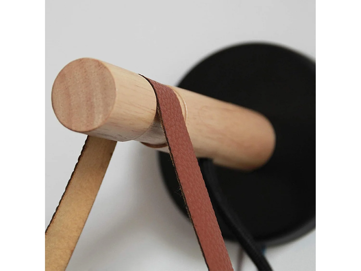 Appliques murales LED modernes, applique murale de ceinture E27 européenne simple lampe de chevet en bois massif moderne créative en métal fer allée étude lanterne