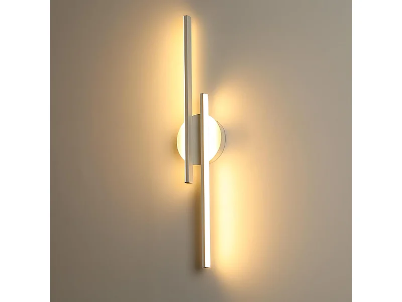 Applique Murale Intérieure LED, 24W Lumière Chaude 3000K Lampe Murale Moderne, Luminaire Mural Bar en Aluminium, pour Chambre,Escaliers, Salle, 60cm Blanc