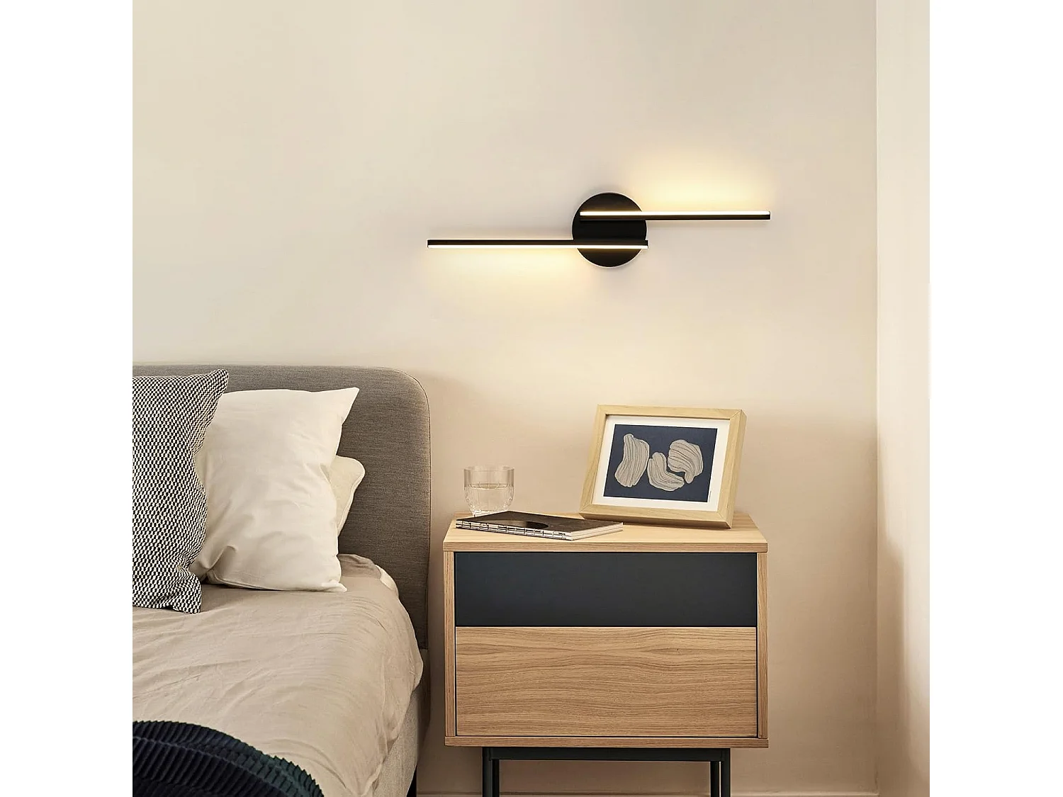 Applique Murale LED Intérieur, 22W Lampe Murale Moderne de Aluminium, Luminaire Murale 3000K Lumière Chaude pour Salon Couloir Escalier Veilleuse(55cm Noir)