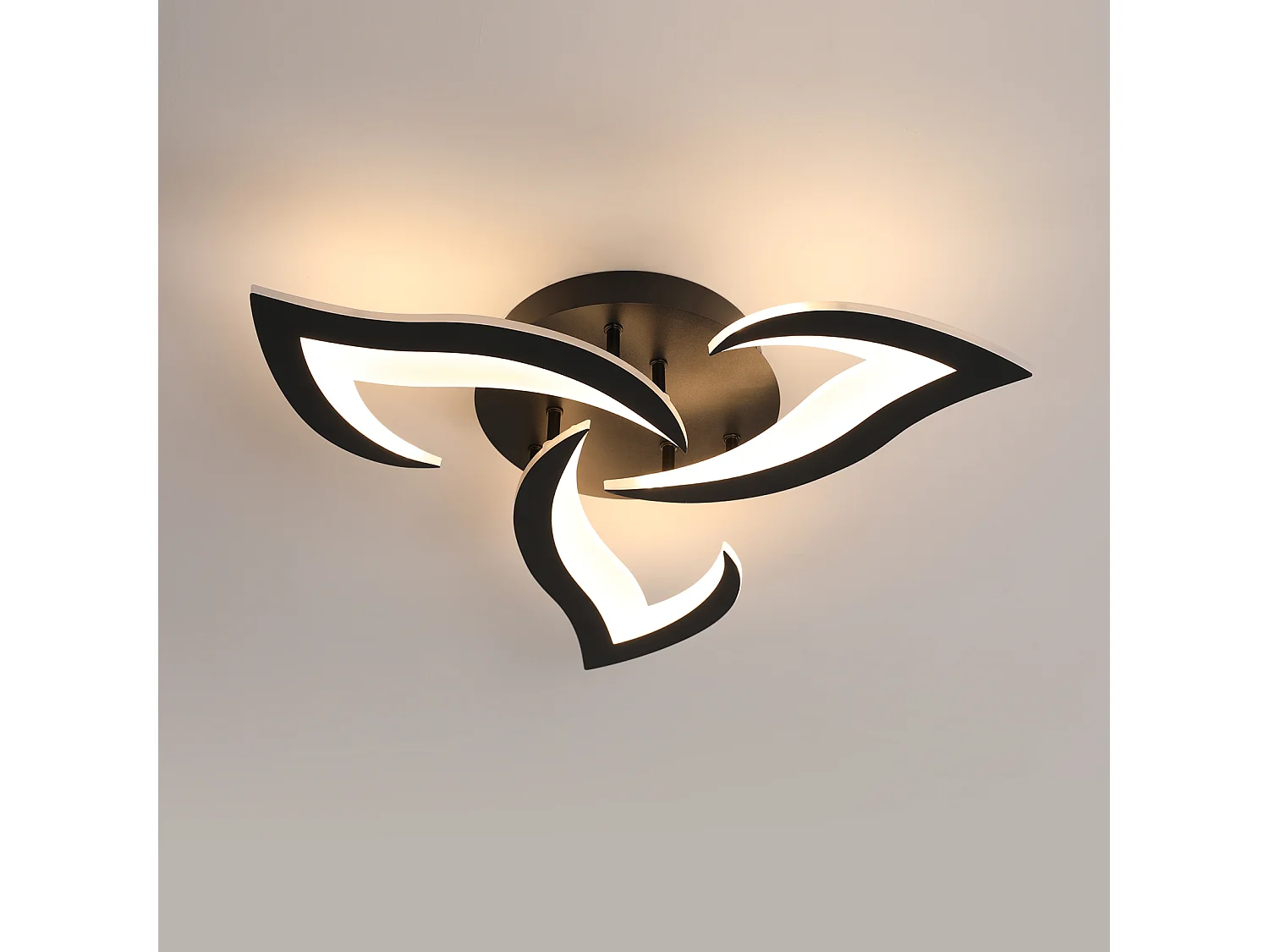 Plafonnier Led Moderne, 33W 4000LM en Acrylique, Design Créatif Pétales, Lustre Led Noir pour Chambre, Salon, Salle à Manger, Cuisine, Couloir, Lumière Chaude 3000K