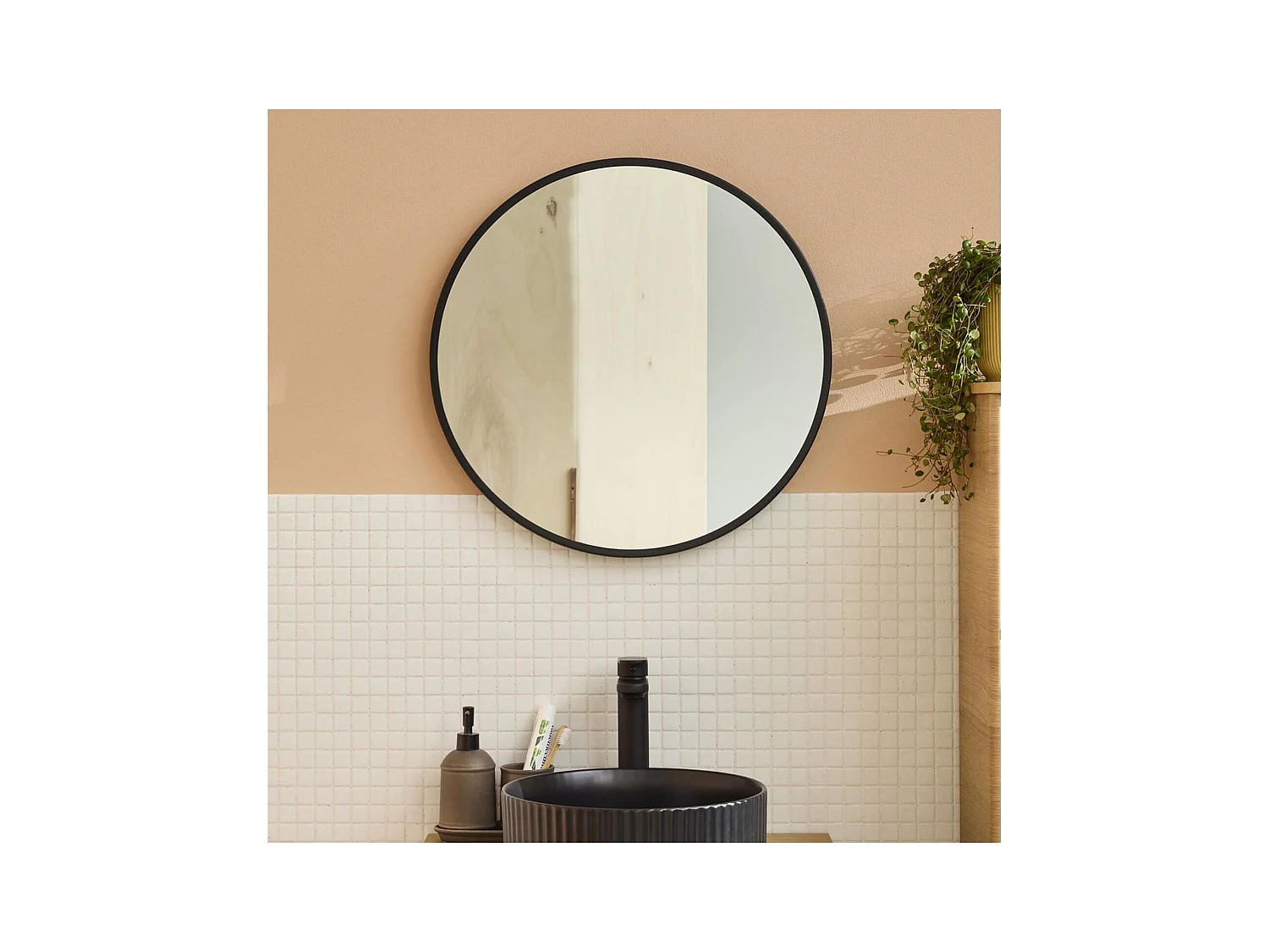 Miroir rond en métal D60cm