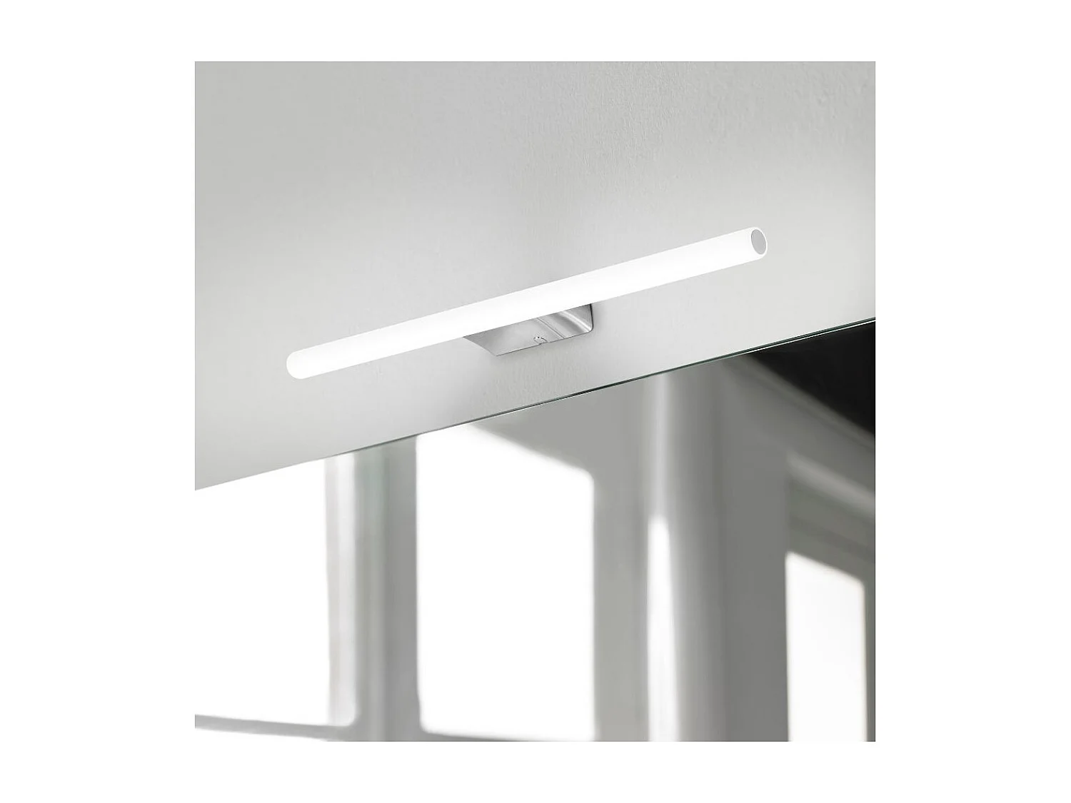 Spot LED mural chromé 50cm