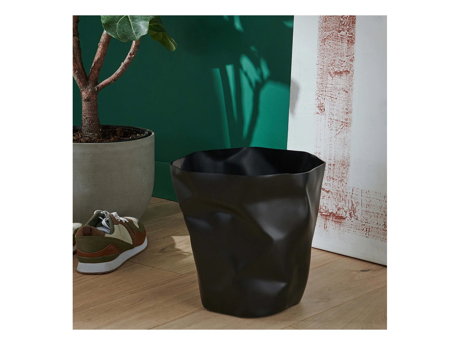Poubelle de bureau effet froissé noire 16litres