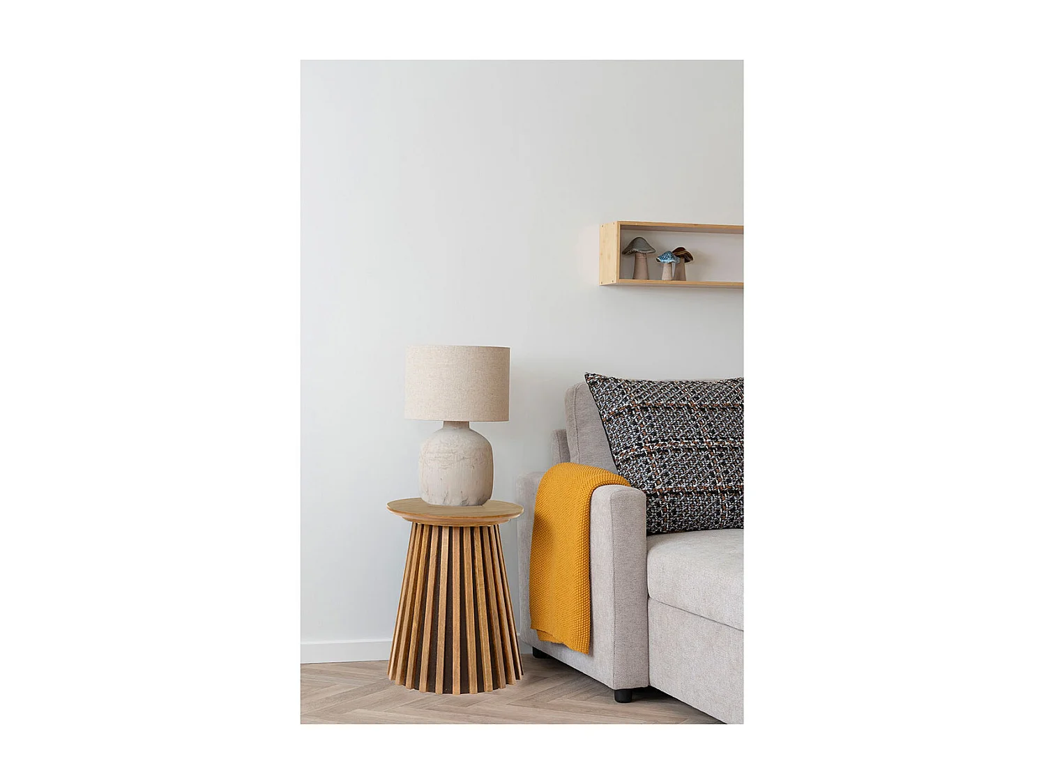 Mesa auxiliar Osaka chapa de roble natural Ø 40 x 50 cm