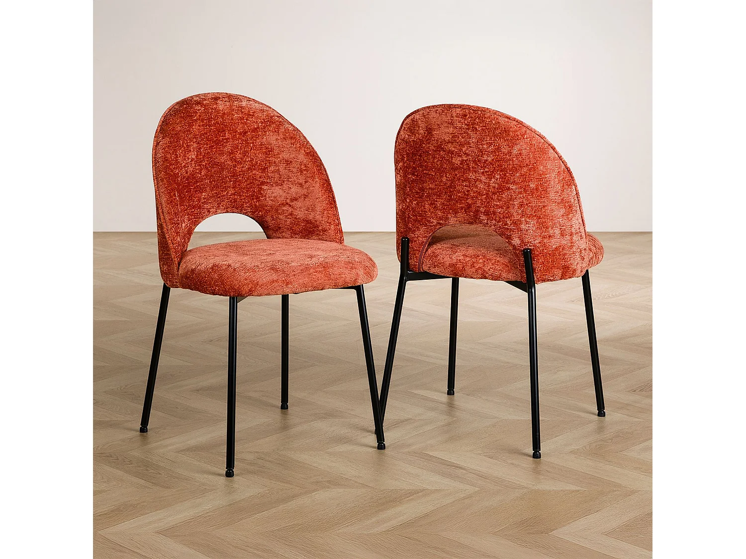 Lot de 2 chaises SERENA avec revêtement en tissu orange et structure en métal noir, chaise de salle à manger