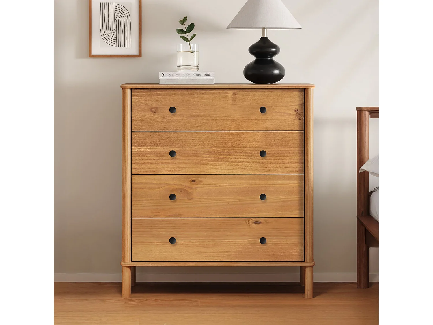 Commode chambre APOANA H 99 cm 4 tiroirs en bois massif coloris chêne meuble de rangement pour vêtements