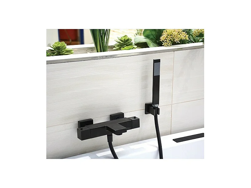 Mitigeur bain douche avec pommeau douche et support Paini Dax Noir Brossé