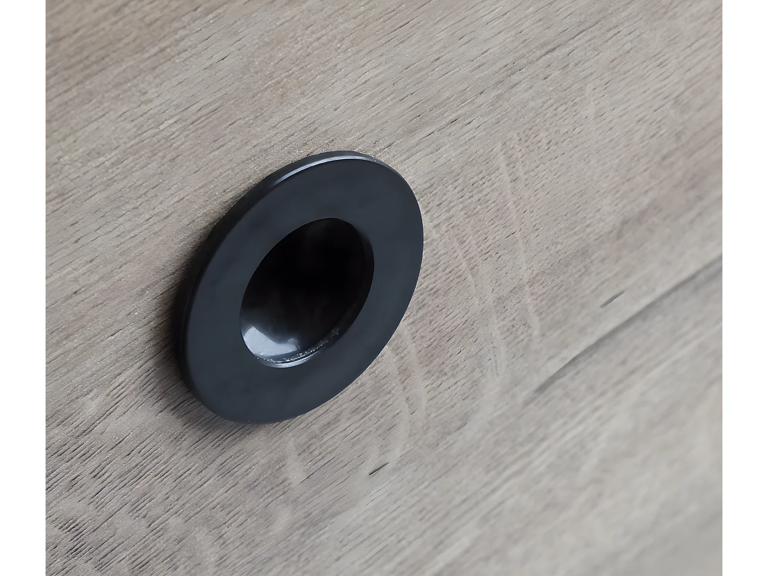 Commode de rangement 4 tiroirs coloris chêne doré - Hauteur 120 x Longueur 74.5 x Profondeur 40 cm