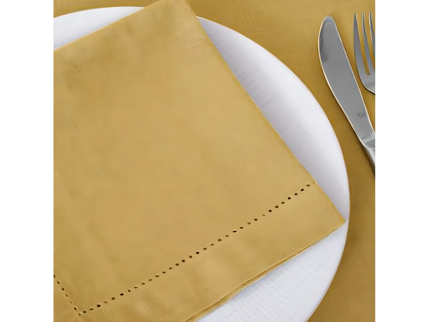 Lot de 12 serviettes de table coloris Ocre - Dim : L.40 x l.40 cm