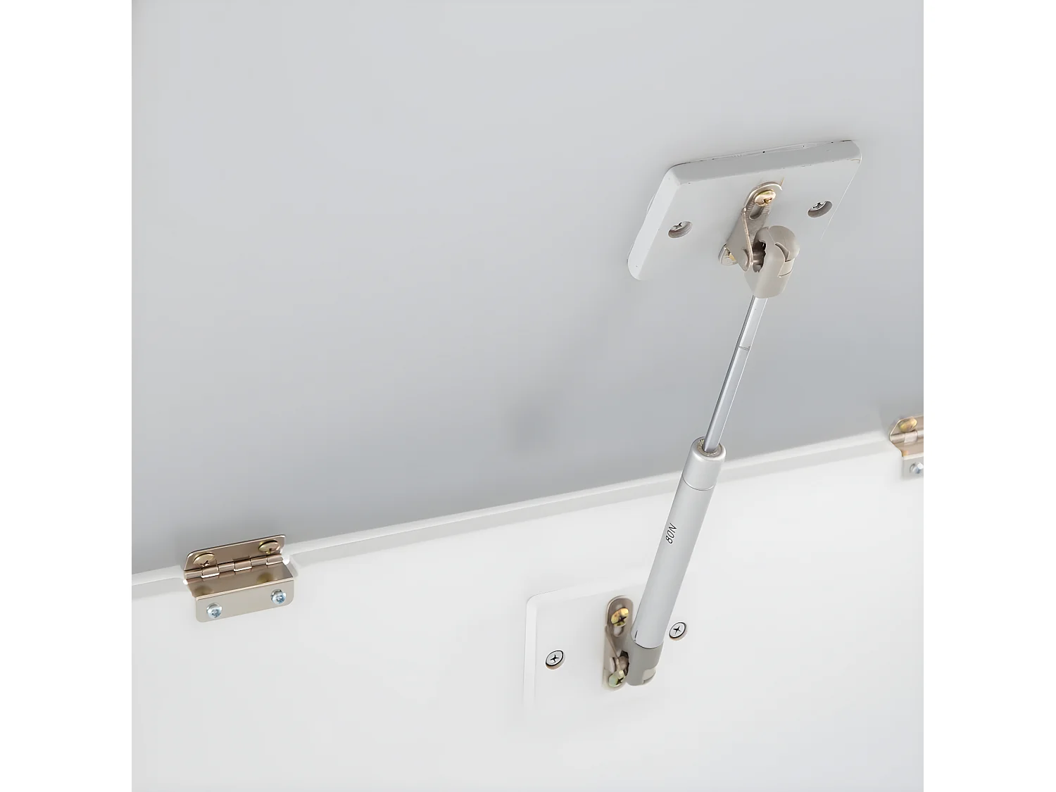 Coffre à jouets gris en bois - L. 58 x l. 38 x H. 38 cm