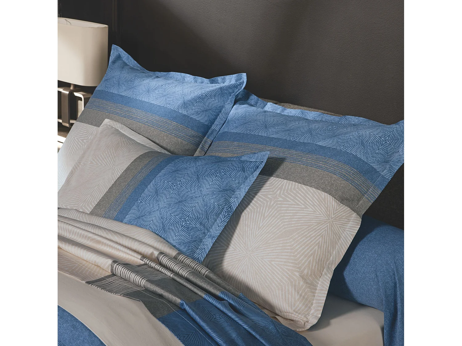 Parure de lit satin de coton Tiago bleu 240x220 - Tradilinge
