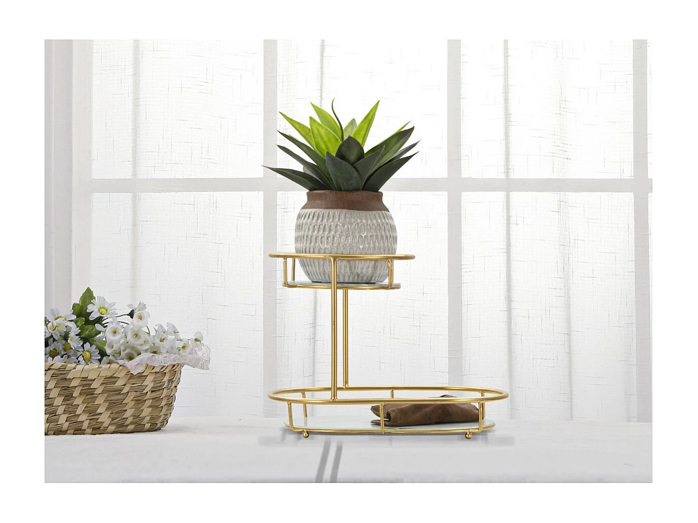 Plateau MF690, Or, 36x22,5x27 cm, Seven Design