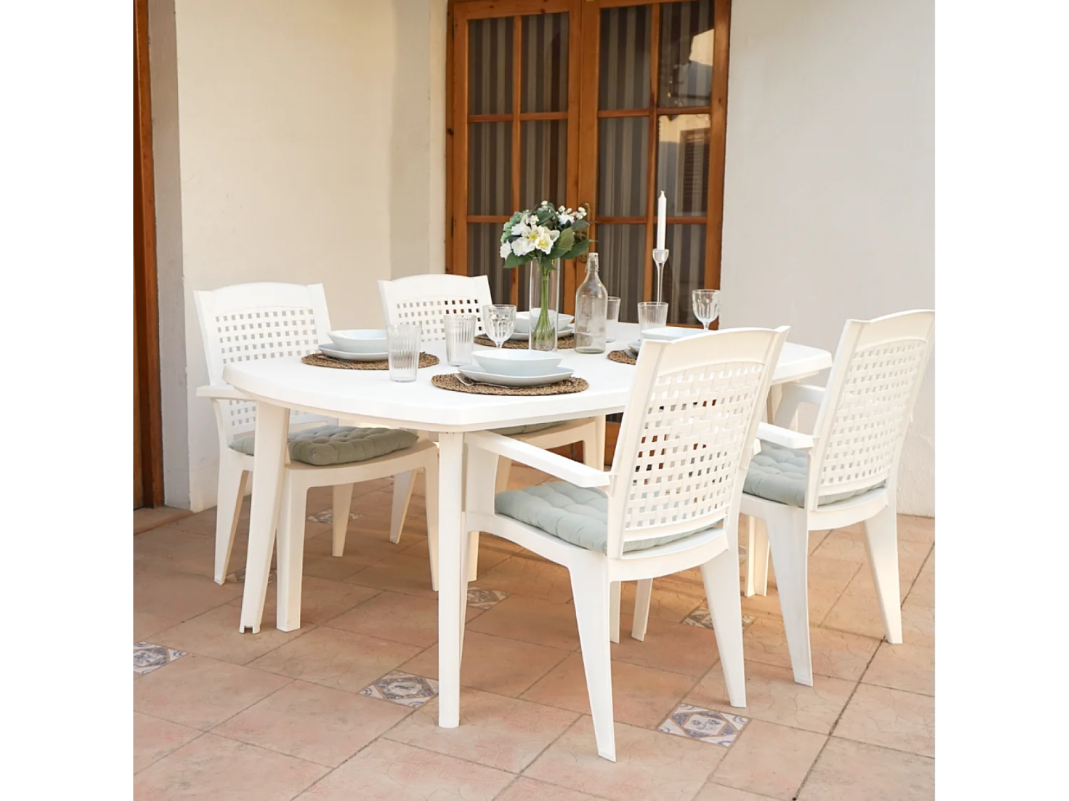 Table extensible 4 à 8 places blanche 170x90x73 ATLANTICA