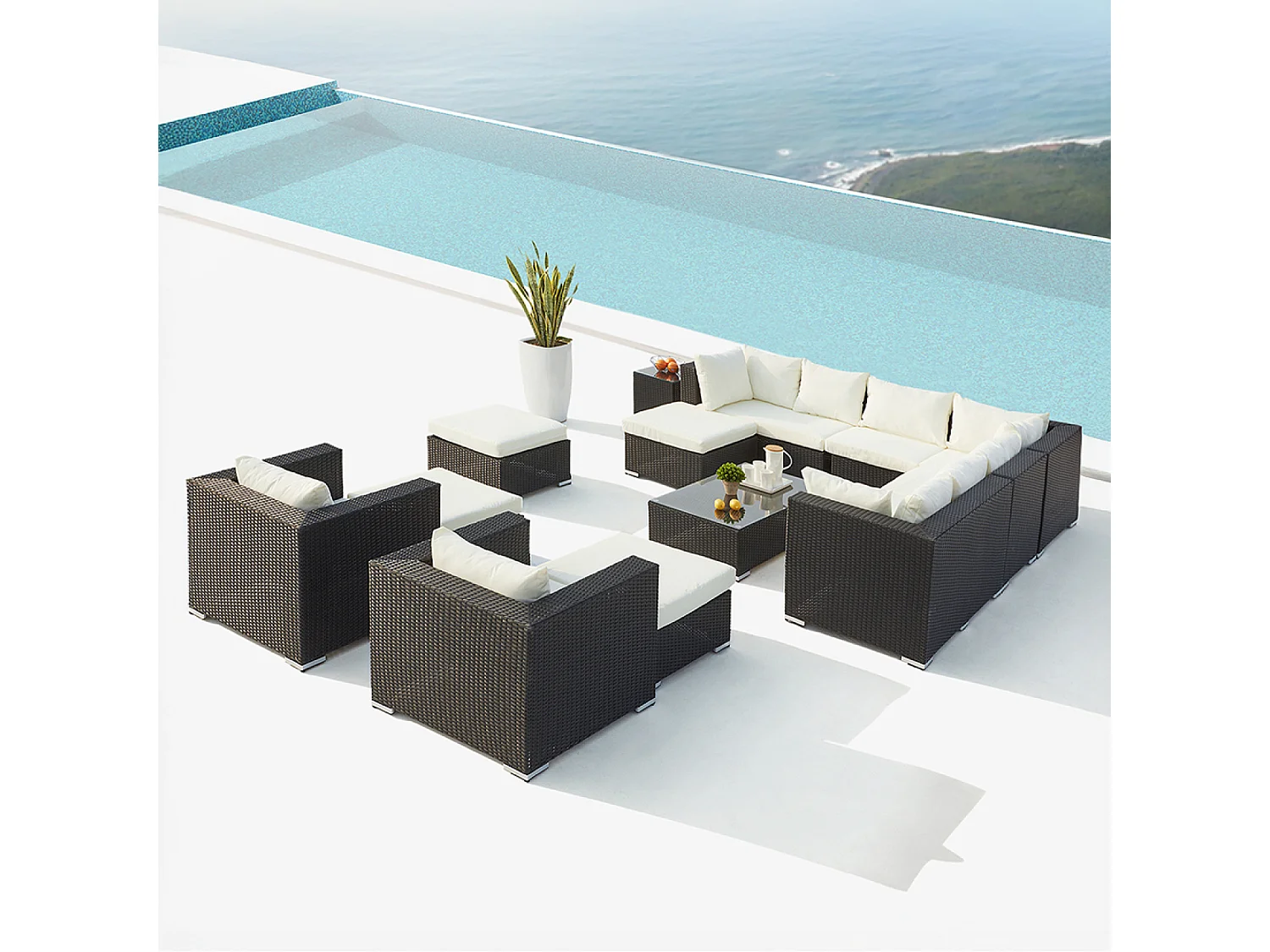 STALLA Arredo giardino componibile 13/14 posti in resina intrecciata bianca e nera