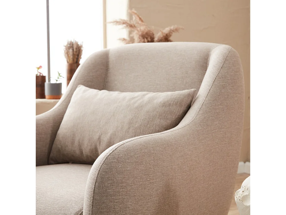 Fauteuil beige avec coussin en lin BRISSETT