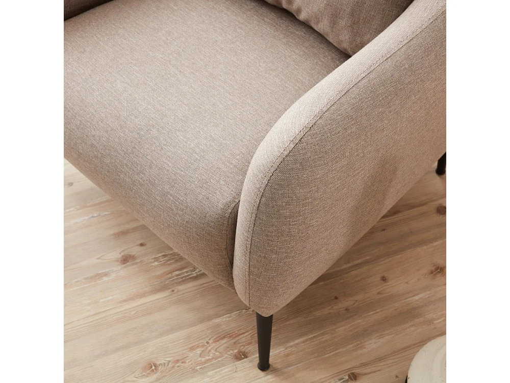 Fauteuil beige avec coussin en lin BRISSETT