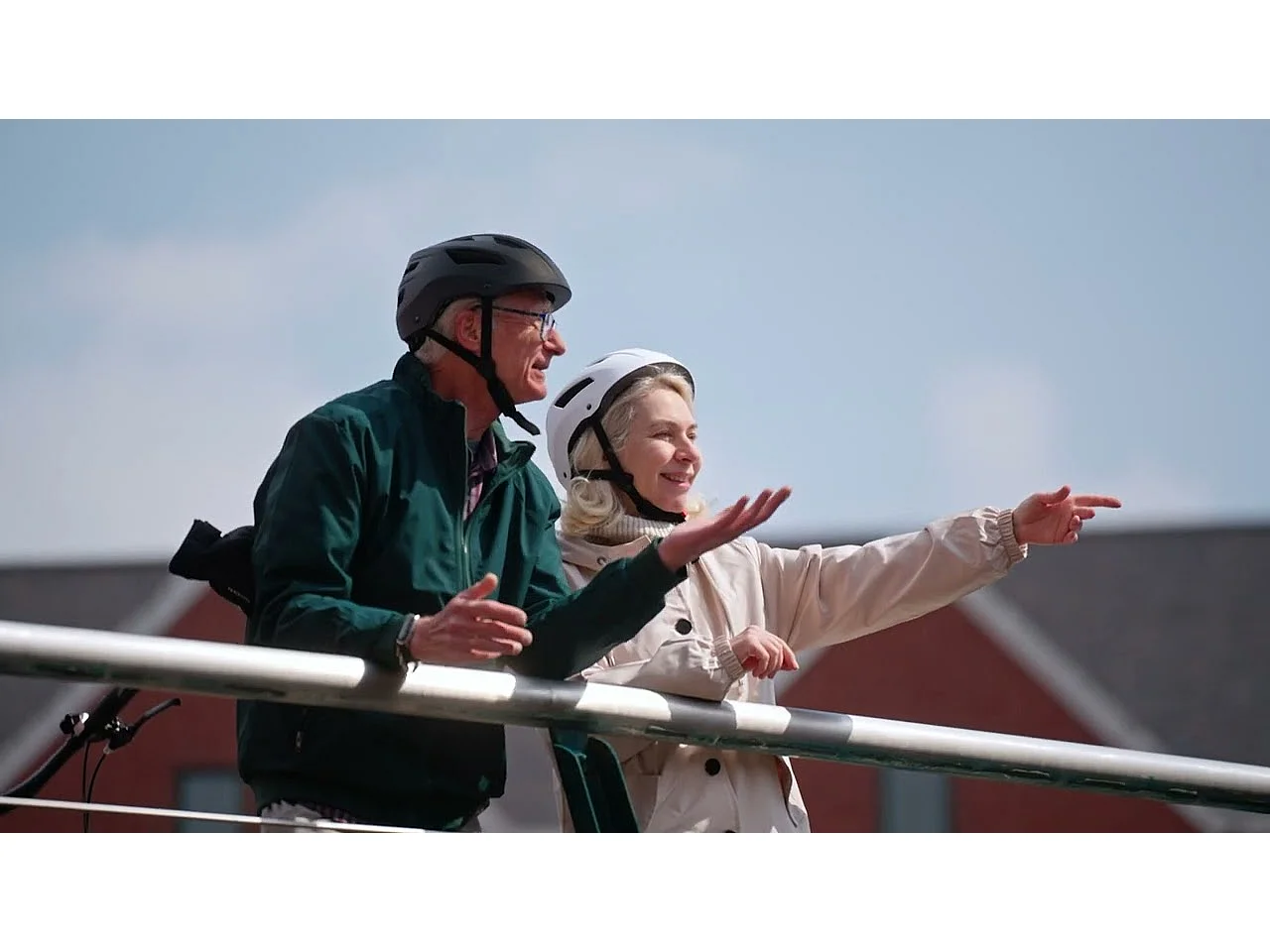 Vélo à assistance électrique Oryxearth City – Moteur central 250W, 7 vitesses SHIMANO, 5 modes d'assistance, Gris