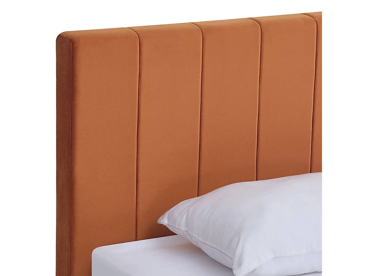Lit adulte 180x200 cm avec tête de lit capitonnée en velours terracotta - William