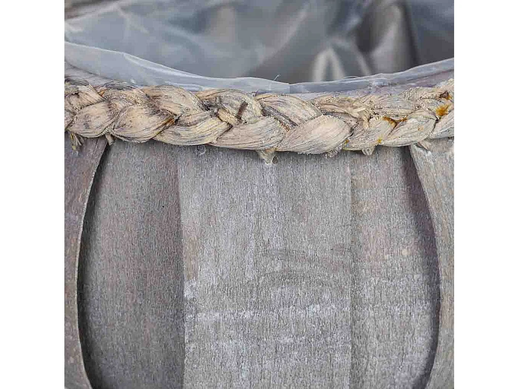 Cesto oval em madeira azul 25x17x11h cm