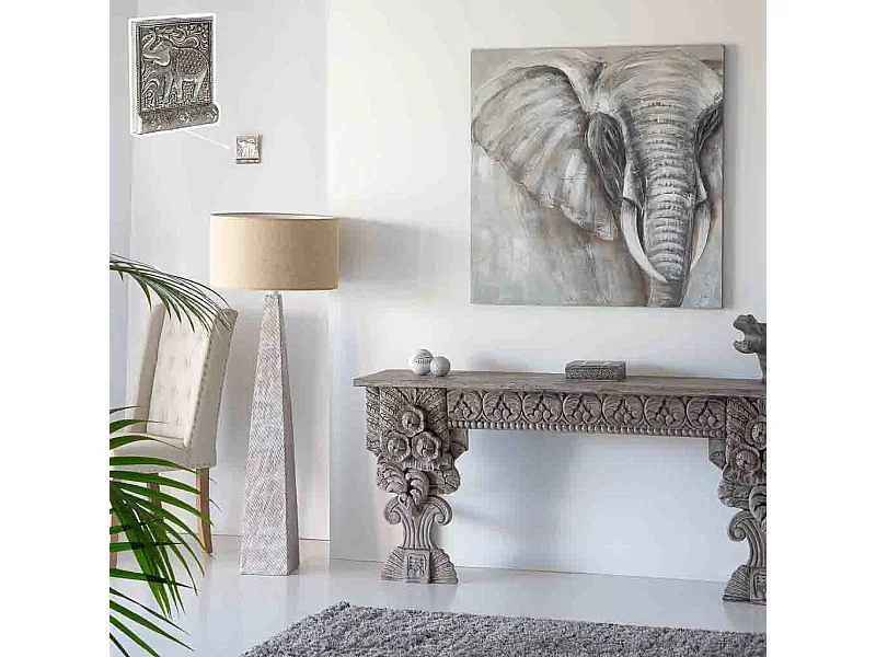 Silberner Schlüsselanhänger aus geprägtem Metall, 12,5 x 7,5 x 2 h cm