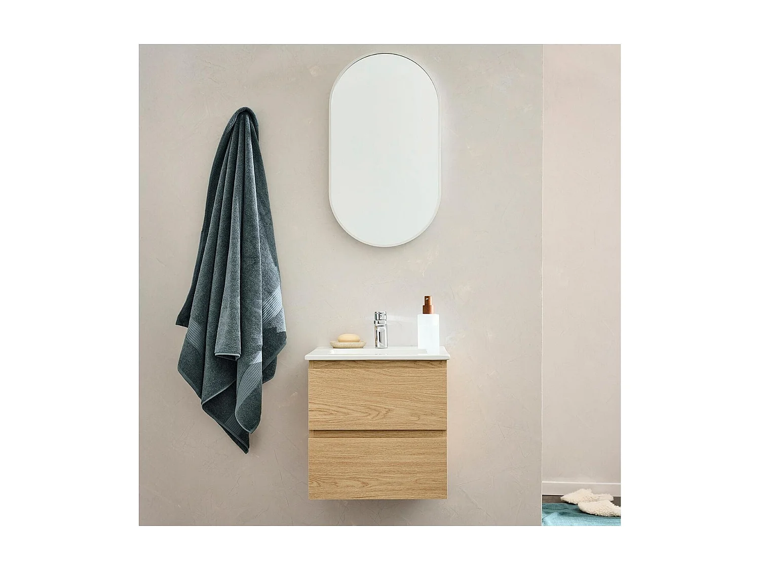 Einzelwaschtischunterschrank 45 cm + Wasserhahn + SORRENTO-Spiegel