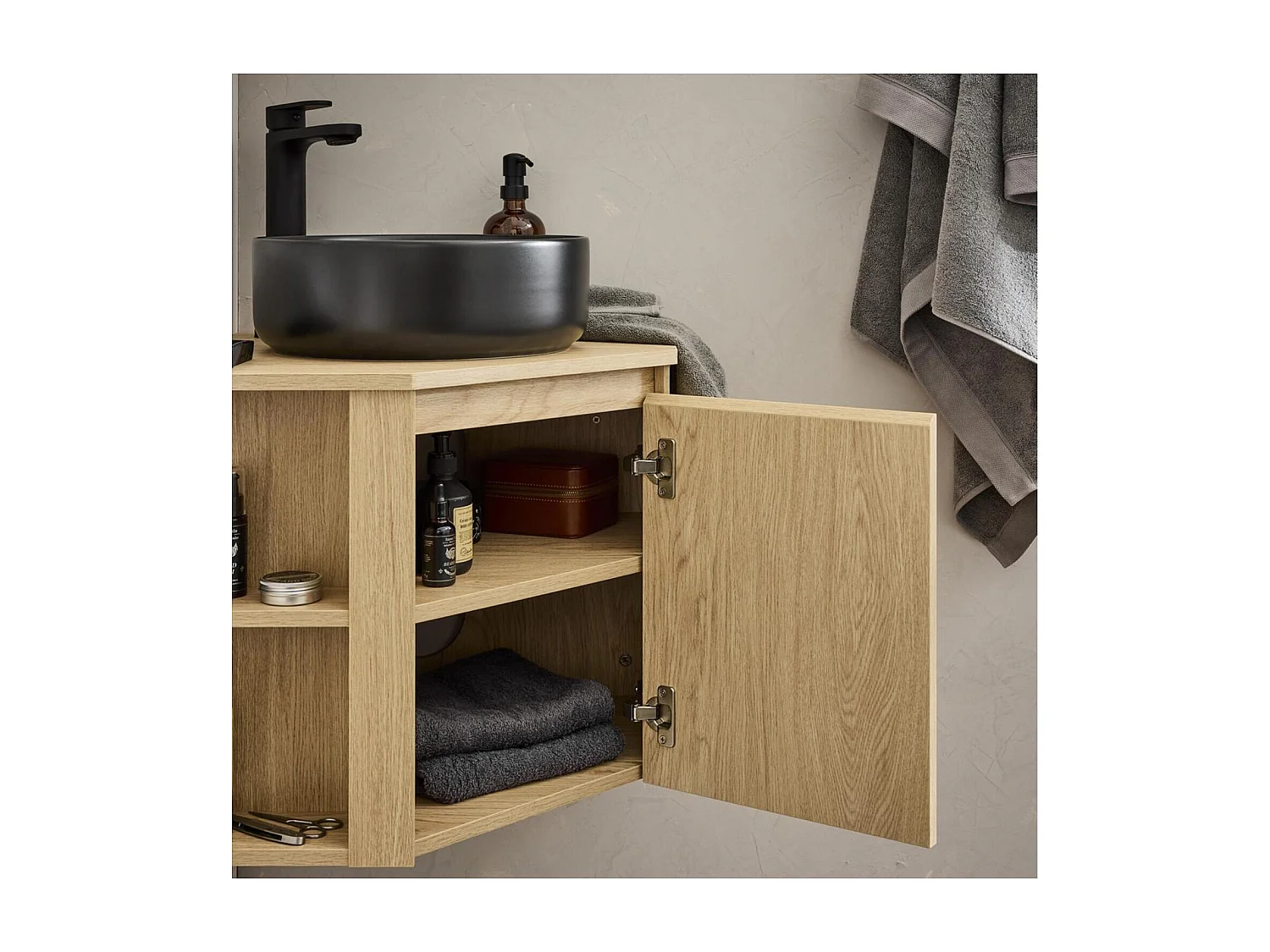 Ensemble meuble sous vasque d'angle avec vasque, robinet noir et armoire de toilette