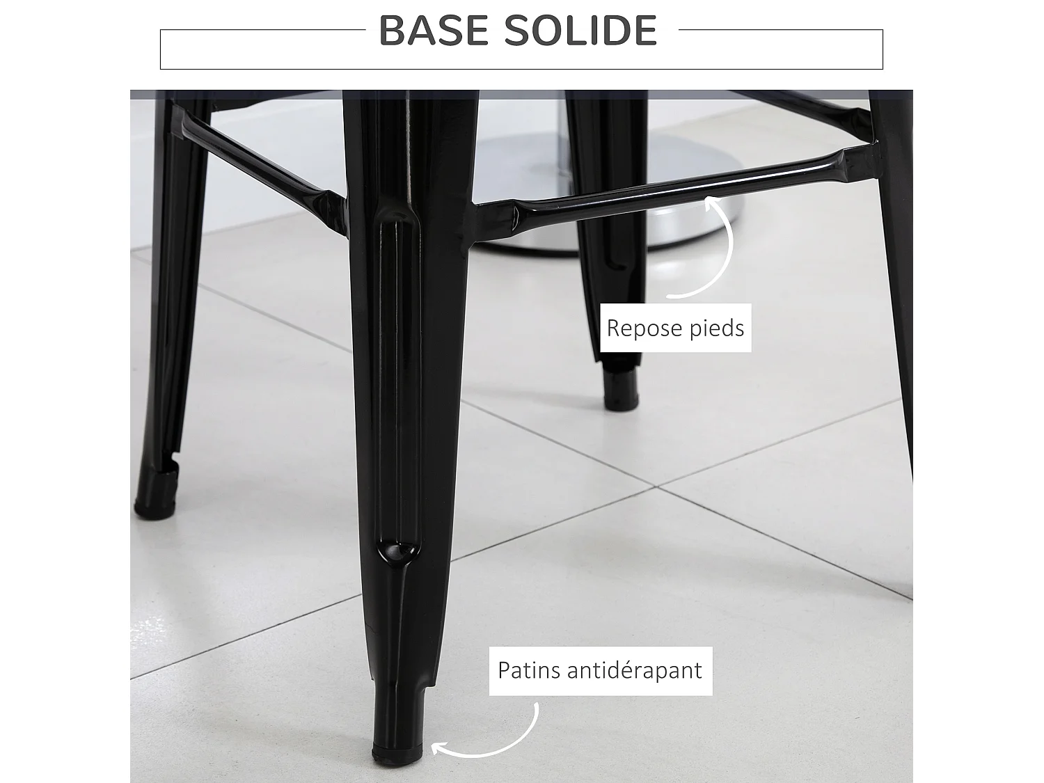 Lot de 4 tabourets de bar industriel empilables hauteur assise 76 cm métal noir