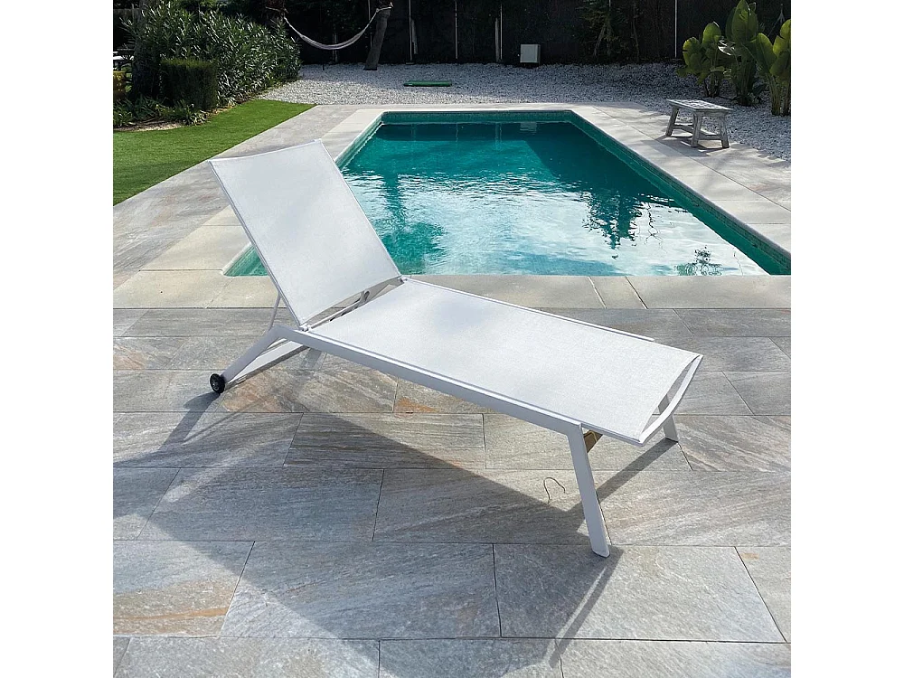 Bain de soleil en aluminium Menorca