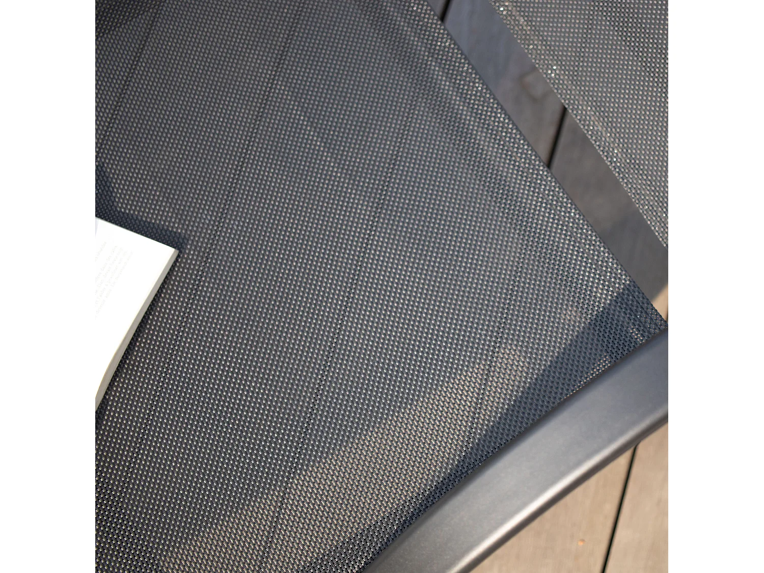 Bain de soleil noir en aluminium multipositions SUNSET