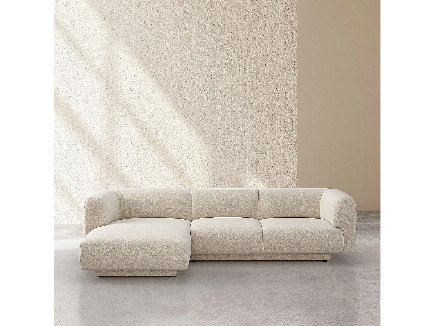 Grand canapé d'angle gauche en tissu texturé - Beige vanille - Design by Federica Francini