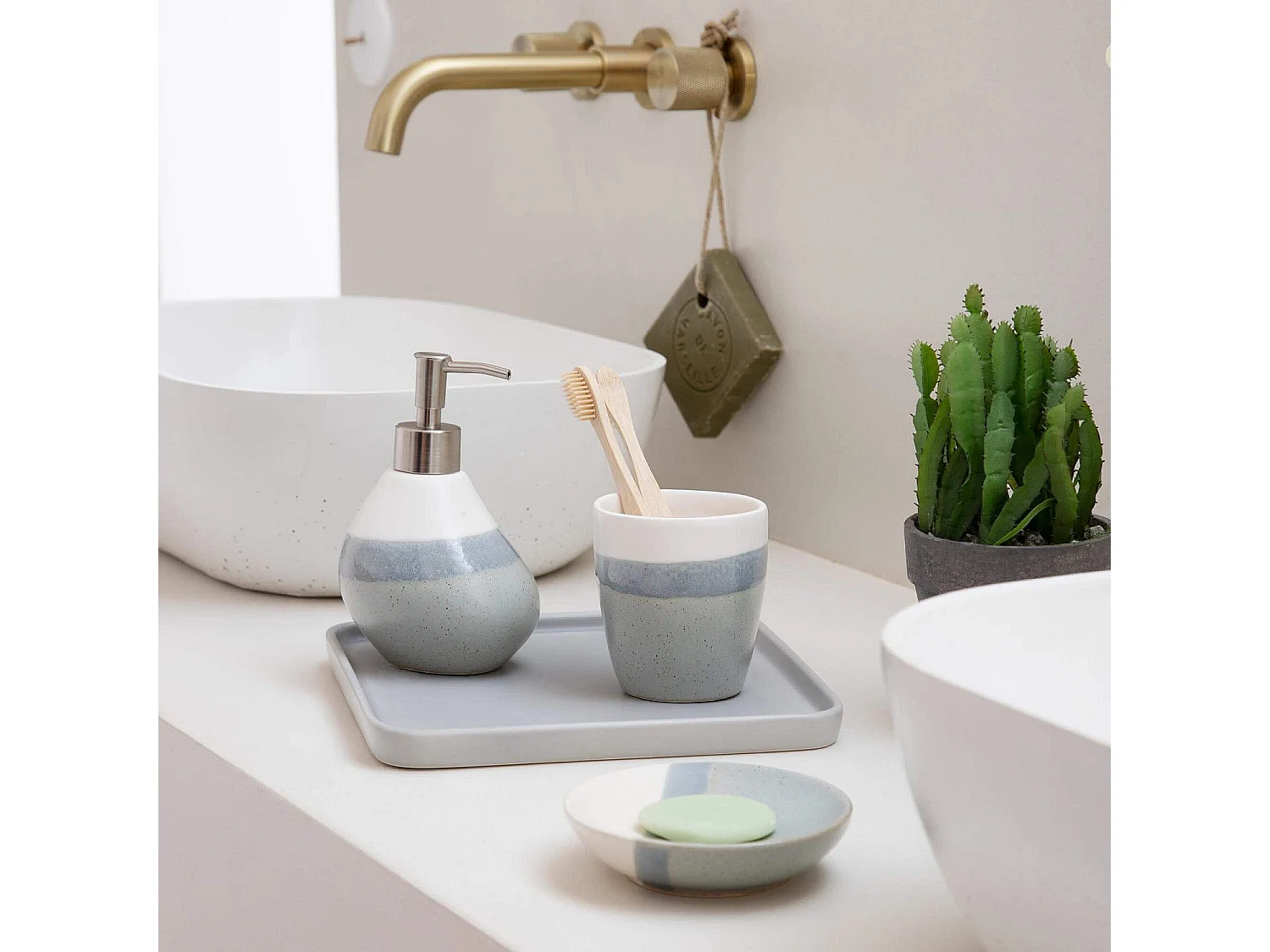 Habitat - Plateau carré en faïence - Gris - Alfred