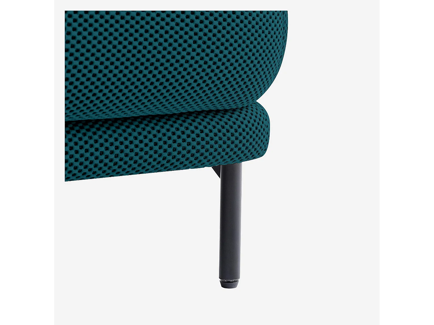 Habitat - Fauteuil en tissu 3D et métal noir - Bleu canard - Design by Federica Francini PARATY