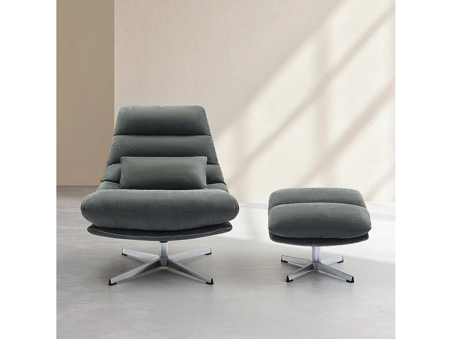 Fauteuil pivotant avec repose-pieds en tissu et métal chromé - Vert sapin