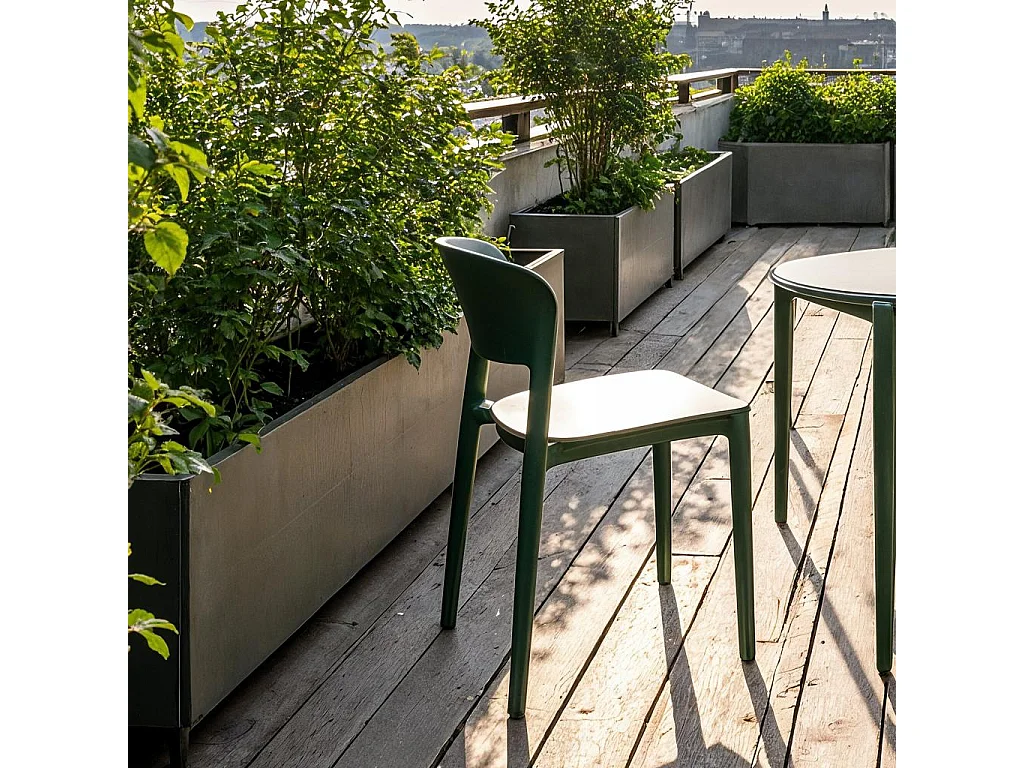 Habitat - Lot de 2 chaises de jardin en polypropylène - Vert sauge - Design by Favaretto & Partners - Faraya
