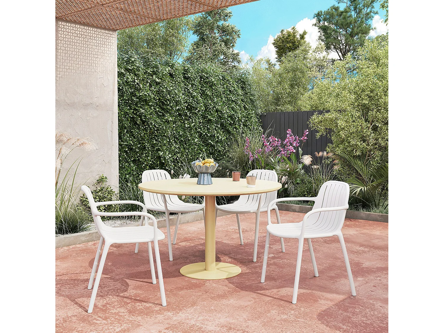 Lot de 2 chaises de jardin en polypropylène avec accoudoirs - Blanc opalin