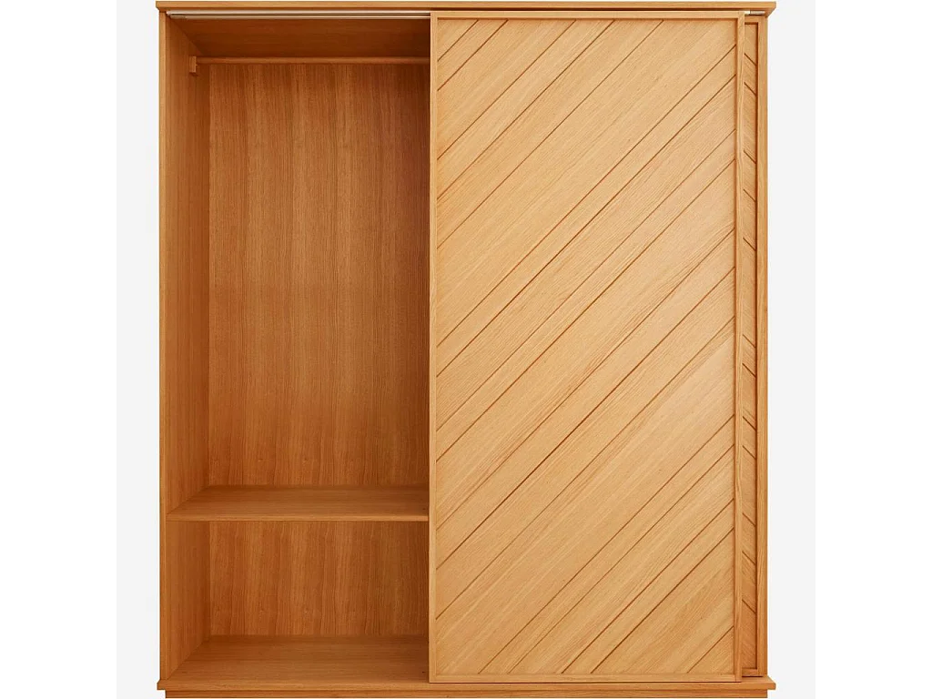 Habitat - Armoire en chêne - Design by Hélèna Pille - Madeleine