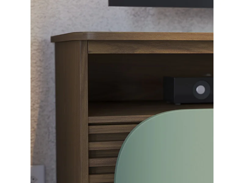 Meuble TV 65 Pouces Vert Olive et Chêne 2 Portes 7 Niches Roulettes L 150 H 63.2 P 39.3 cm