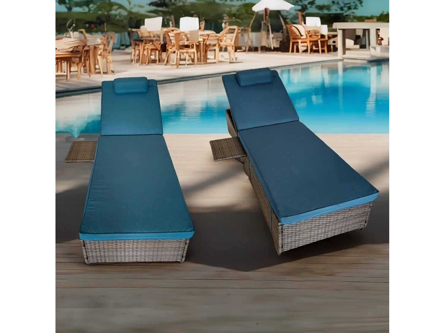 Lot de 2 transats coussins bleus foncé en résine tressée avec tablette latérale PUNTA CANA