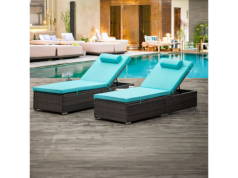 Set di 2 sdraio con cuscino in resina intrecciata blu e tavolino laterale PUNTA CANA