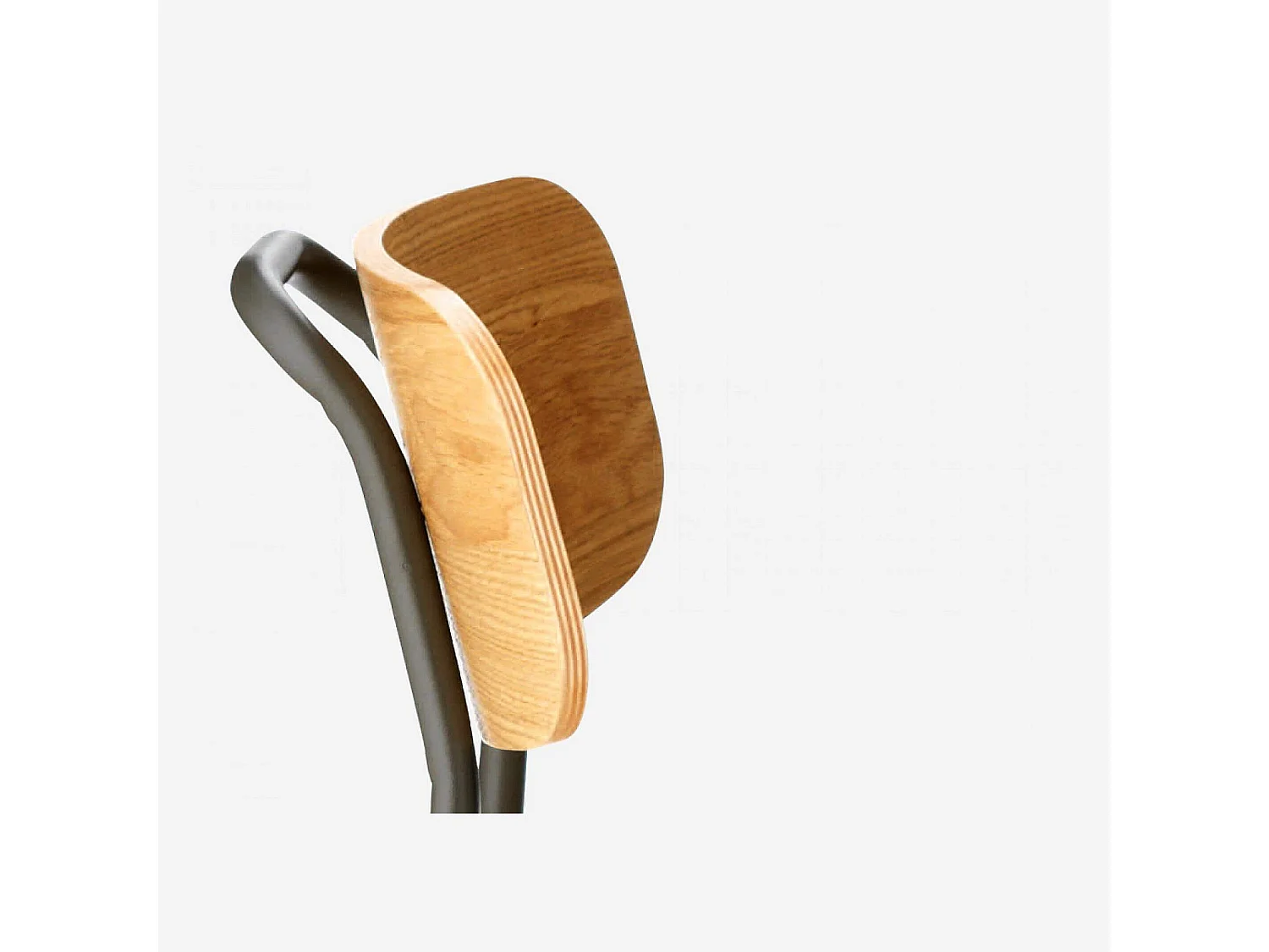 Chaise en chêne et pieds en acier laqué - Anthracite